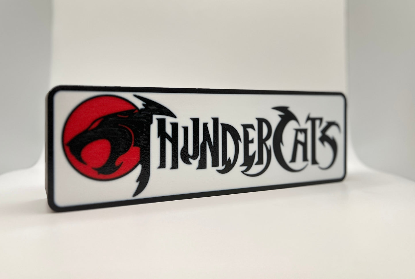 Retro Glow Thundera Lightbox – 3D Printed LED Wall Art | Classic Fantasy-Inspired Decor