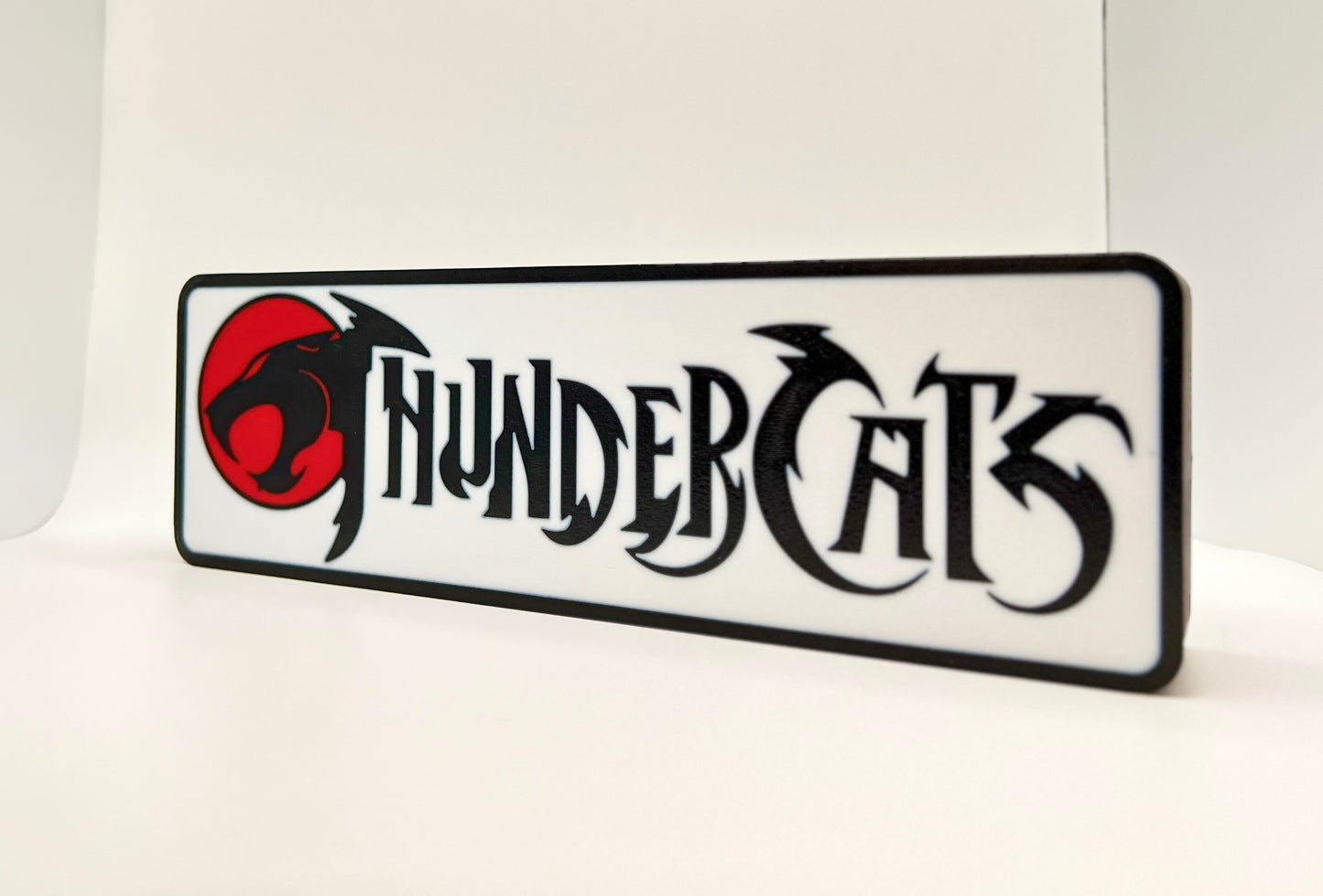 Retro Glow Thundera Lightbox – 3D Printed LED Wall Art | Classic Fantasy-Inspired Decor